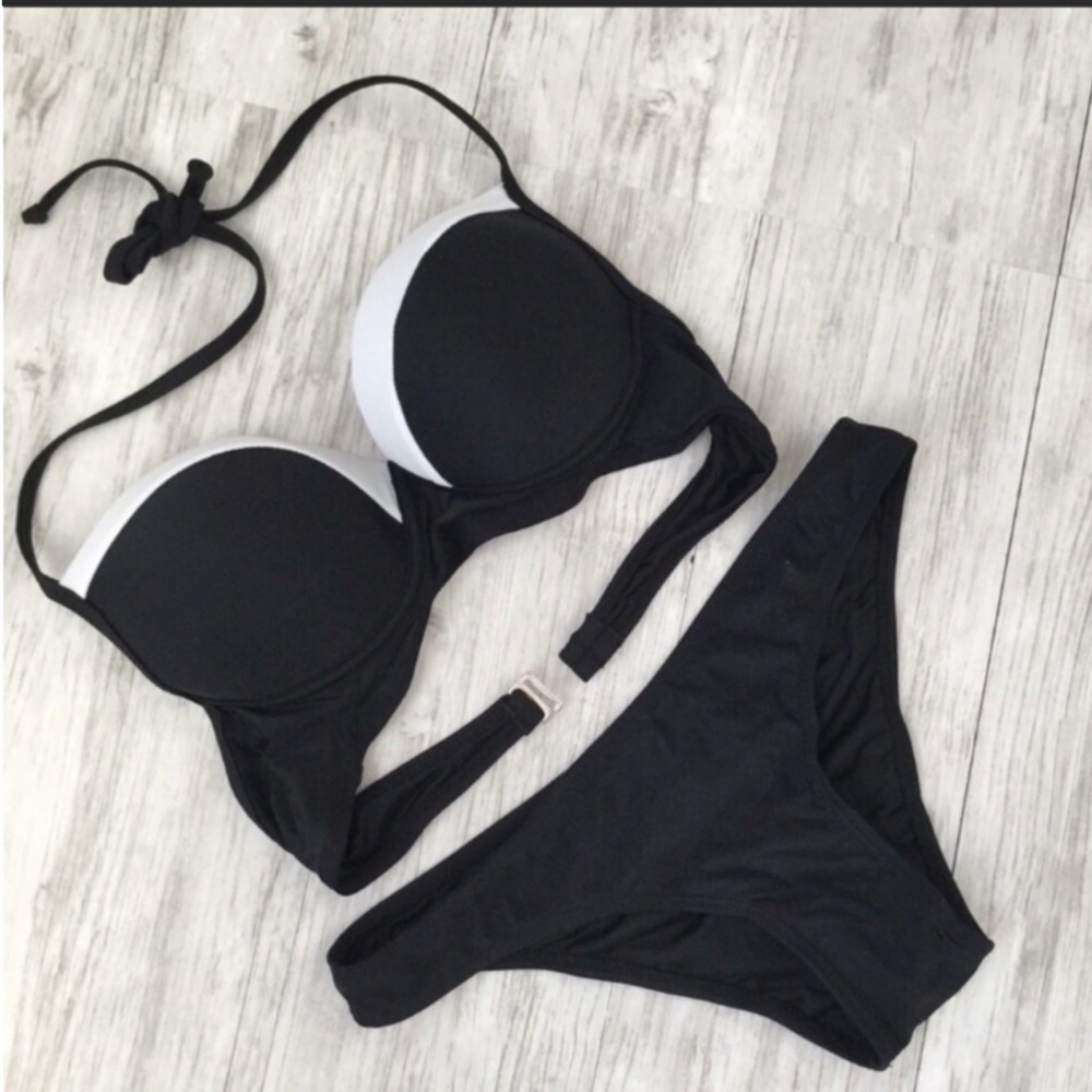 Black/White Bikini- S Top M Bottom  NWT
